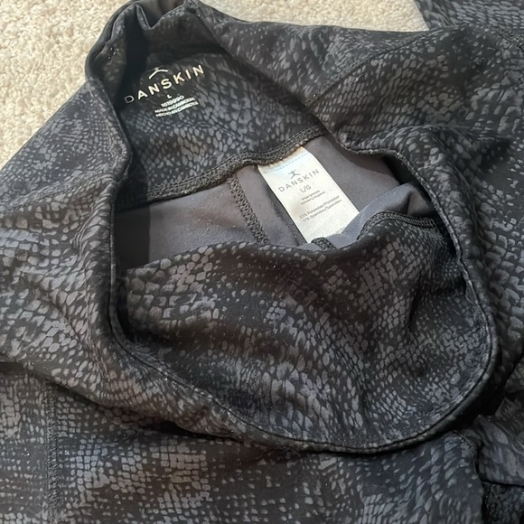 Women’s ankle leggings - Picture 3 of 5